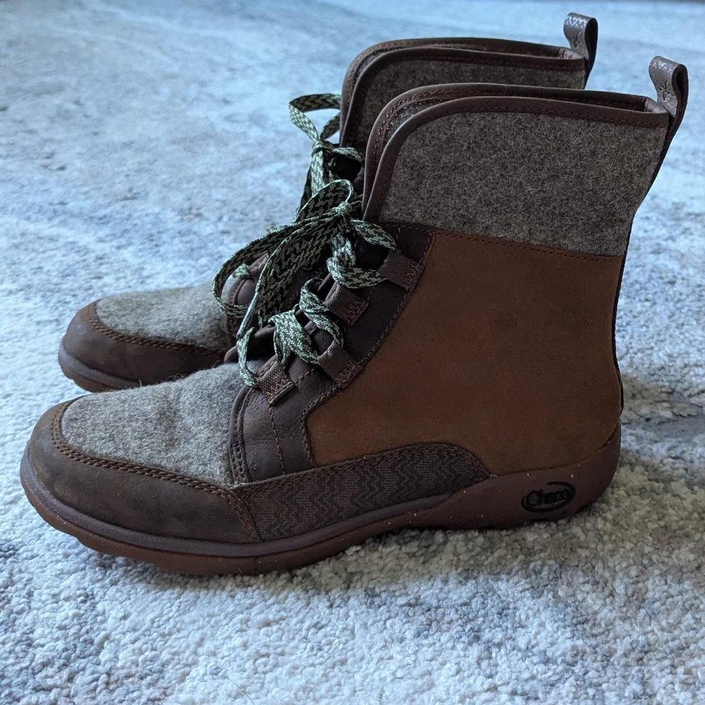Chaco Women's Barbary Boot (Sz 7)‎